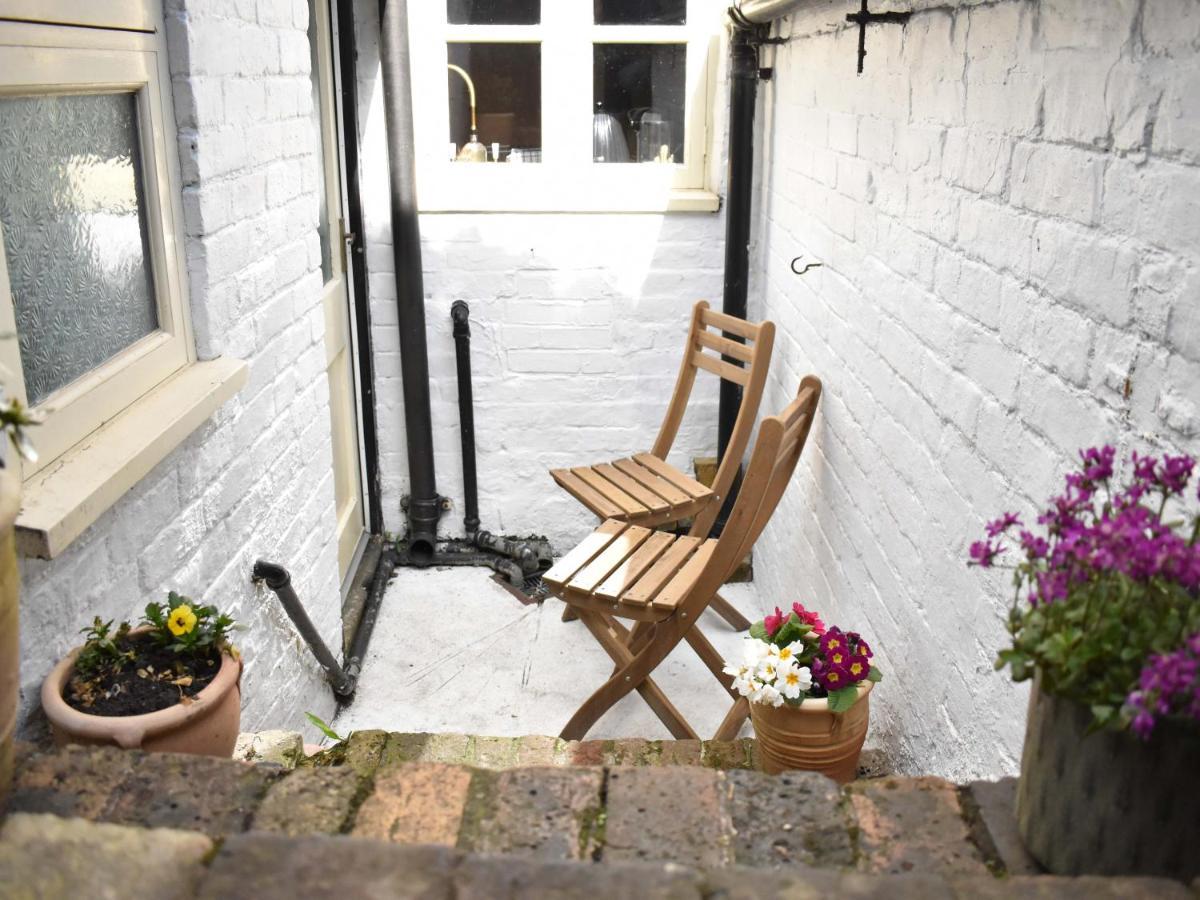 Church View Cottage Ashbourne  Exteriör bild
